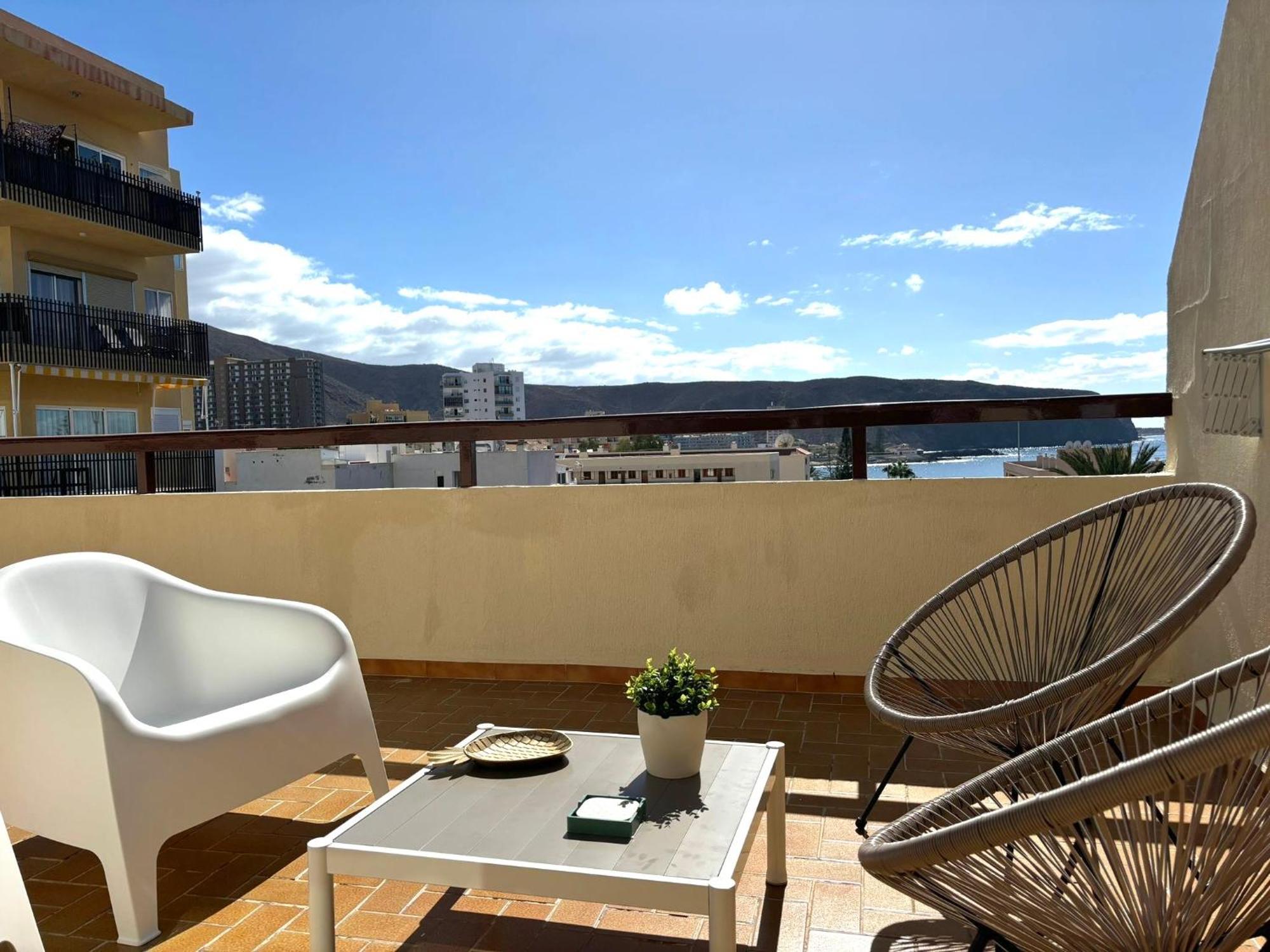 Seaview Apartment - Los Cristianos Los Cristianos  Luaran gambar