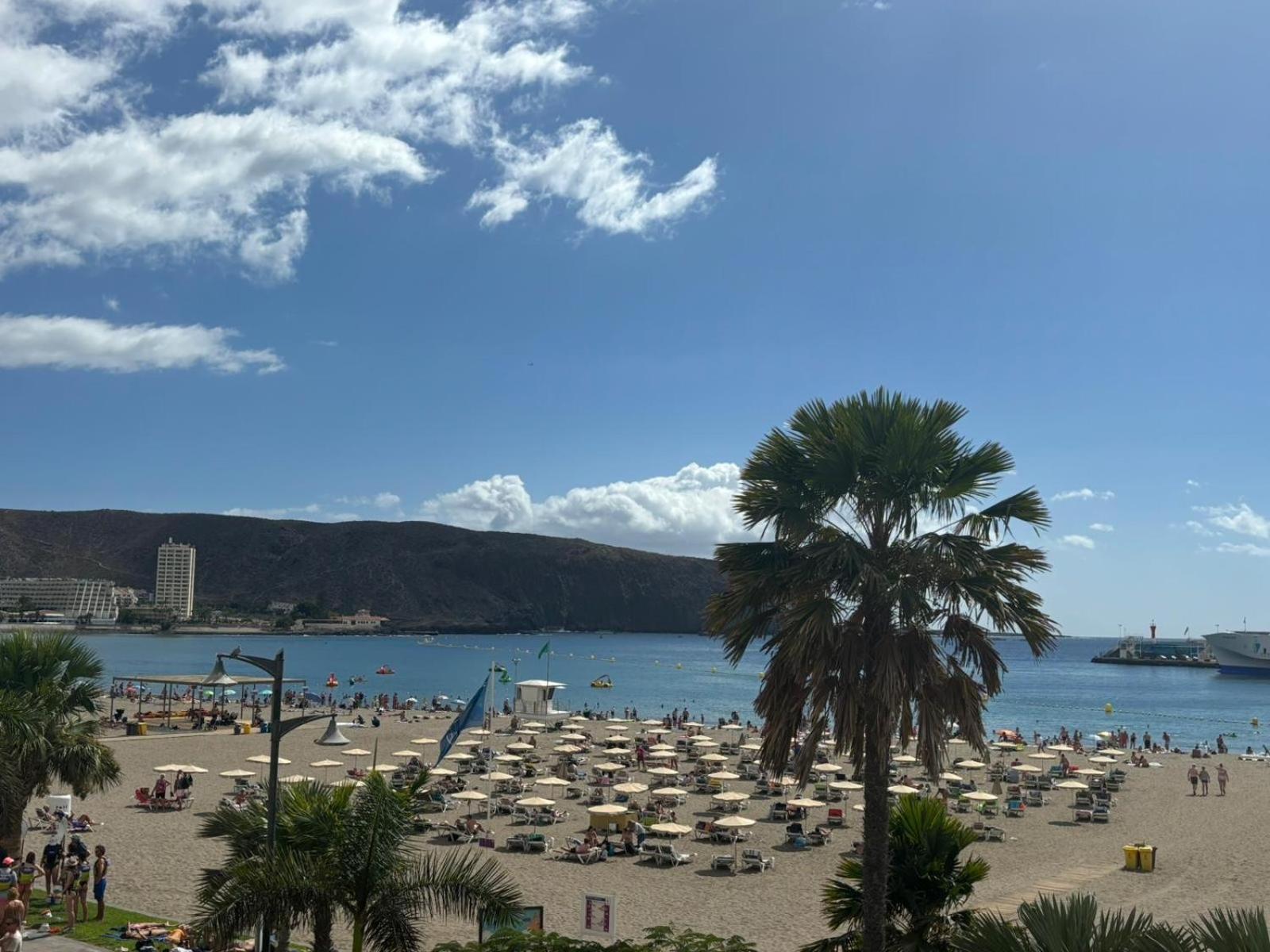 Seaview Apartment - Los Cristianos Los Cristianos  Luaran gambar