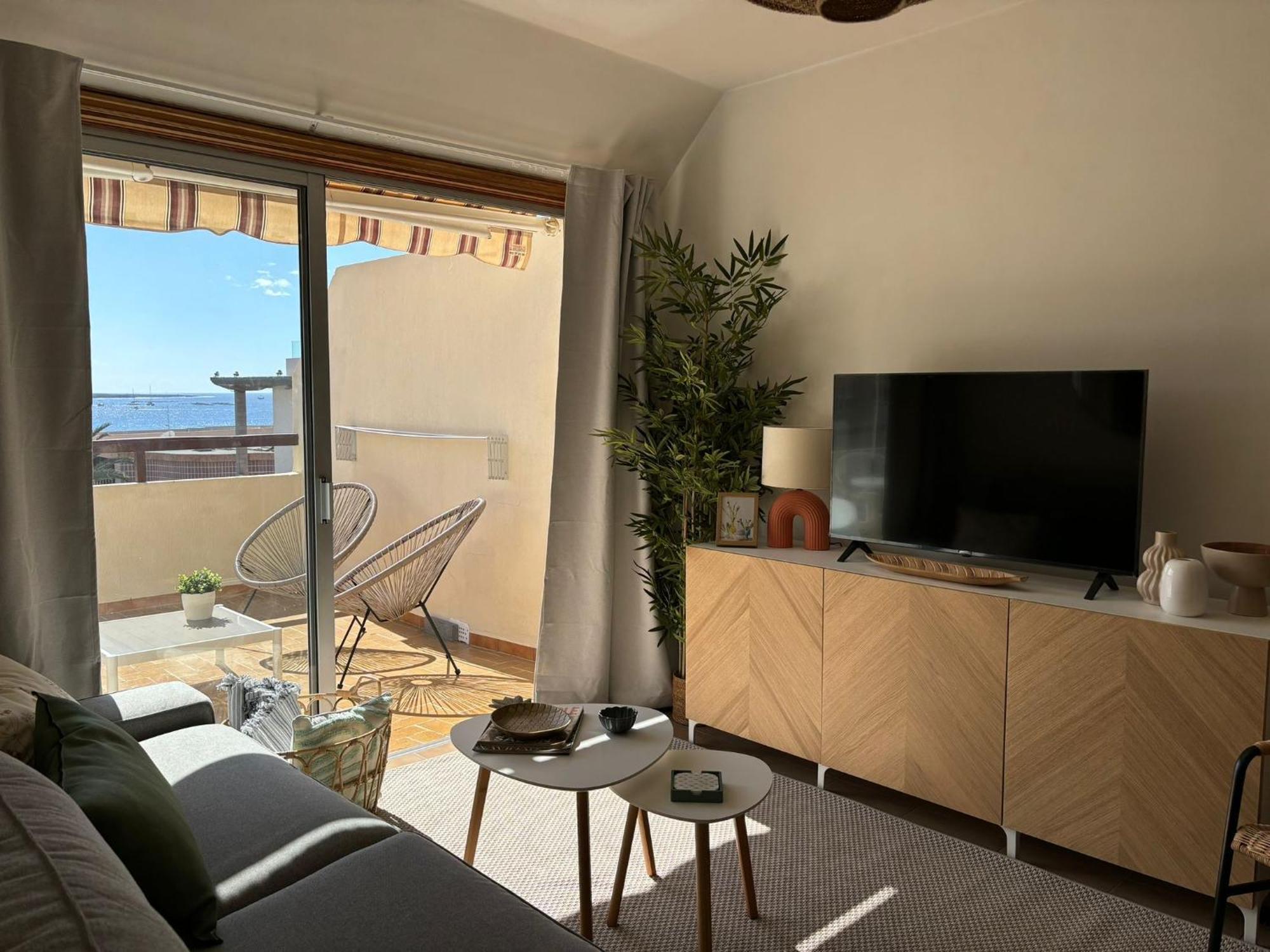 Seaview Apartment - Los Cristianos Los Cristianos  Luaran gambar